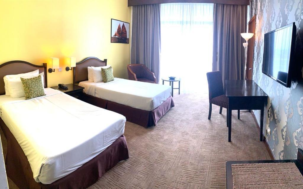 Ehsan Seaview Hotel Port Dickson Buitenkant foto