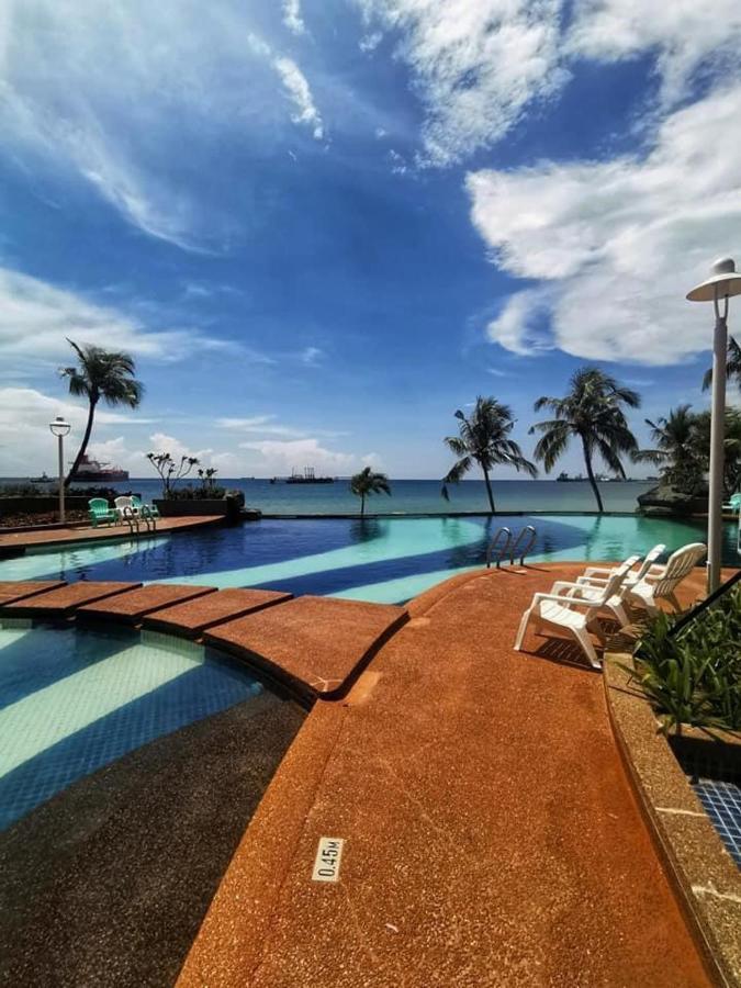 Ehsan Seaview Hotel Port Dickson Buitenkant foto